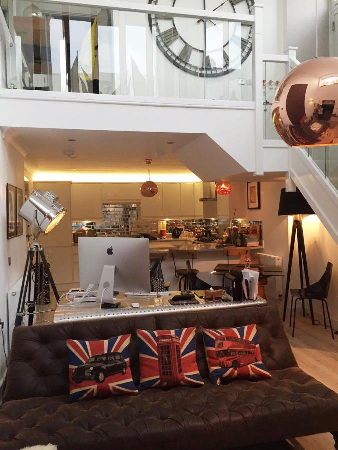 Spacious 1 Bedroom Split Level Old Pub Conversion Tower Bridge London Exterior photo